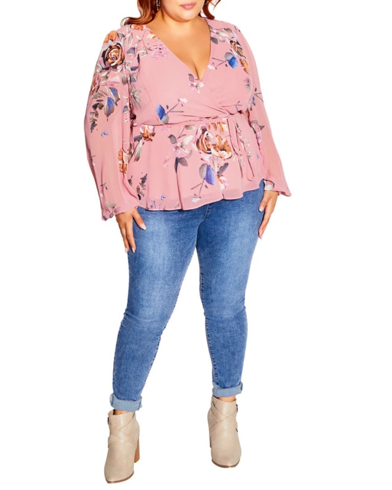 Front of a model wearing a size XXS TOP NAOMI in Blushing Rose by City Chic. | dia_product_style_image_id:280427